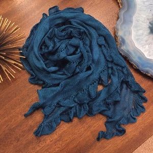 Teal scarf with scallop curly edges
